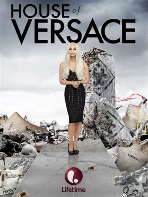 donatella versace attrice netflix|house of versace movie cast.